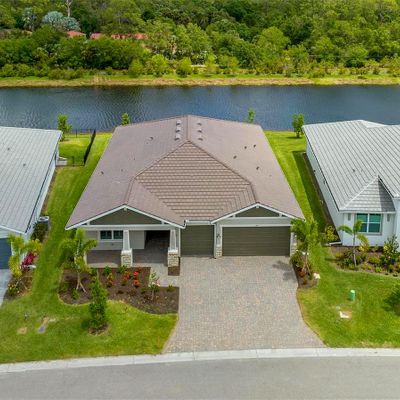 580 Mistiflower Cir, Nokomis, FL 34275