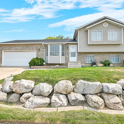 5802 S 4050 W, Roy, UT 84067