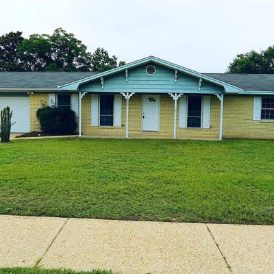 5805 Adelyn Rd, Pensacola, FL 32504