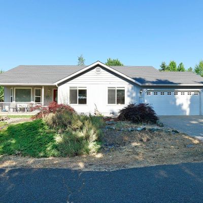 585 Alpine St, Shady Cove, OR 97539