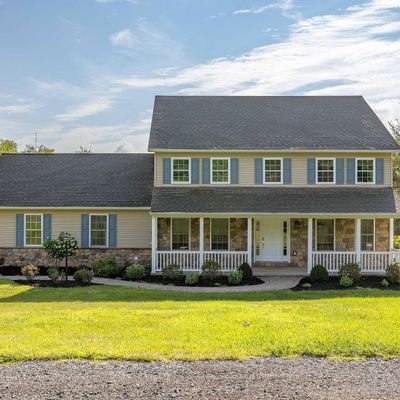 588 Equestrian Ln, Lewisburg, PA 17837