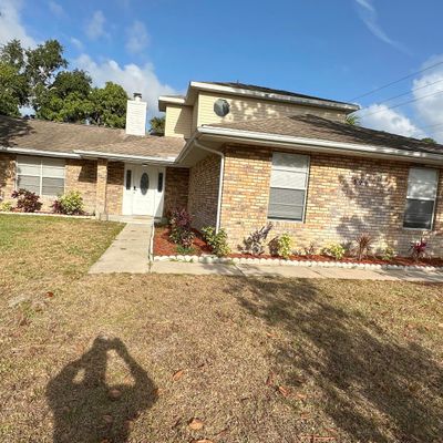 598 Ne Dunn Ne, Palm Bay, FL 32907