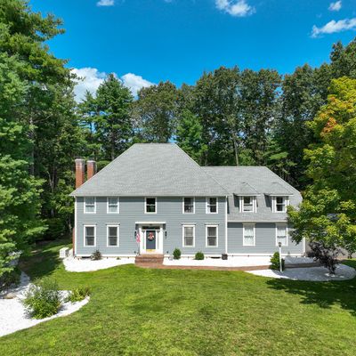 6 Anja Dr, Simsbury, CT 06070