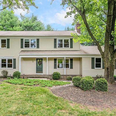 6 Betsy Ross Ct, Skillman, NJ 08558