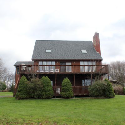 6 Glenwood Lane, Lake Ariel, PA 18436