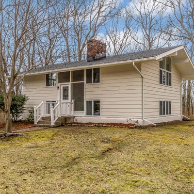 6 Lyrical Ln, Sandy Hook, CT 06482