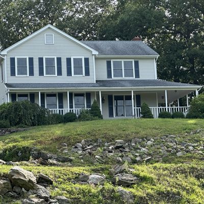 6 Patriot Ridge Rd, Sandy Hook, CT 06482