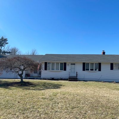 6 Thornton St, East Haven, CT 06513