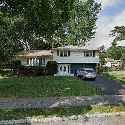 6 Wessman Dr, West Orange, NJ 07052