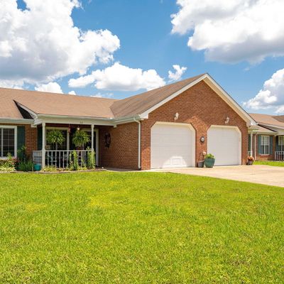 60 Cedar Tree Ln, Rossville, GA 30741