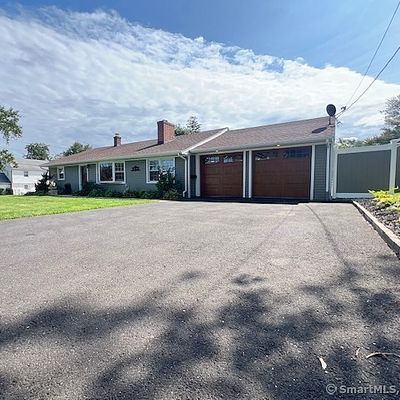 60 Ridgewood Dr, Milford, CT 06460