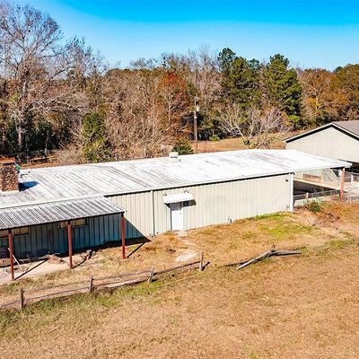 60 W Mizell Ln, Cleveland, TX 77328