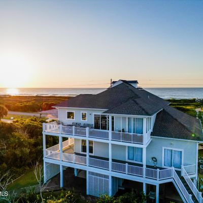 601 New River Inlet Rd, N Topsail Beach, NC 28460