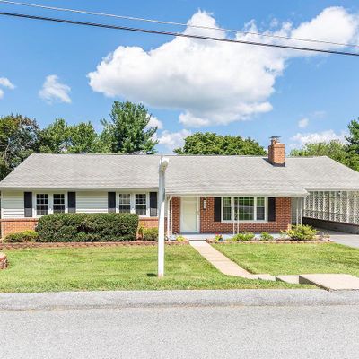 602 Geneva Dr, Westminster, MD 21157