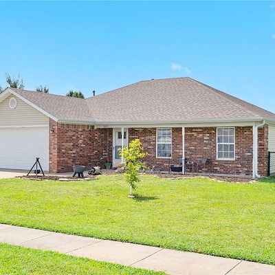 603 Magnolia Sw Street, Gravette, AR 72736