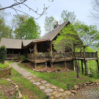 604 Croft View Dr, Bakersville, NC 28705