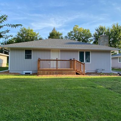 604 Giles Pl, Albert Lea, MN 56007