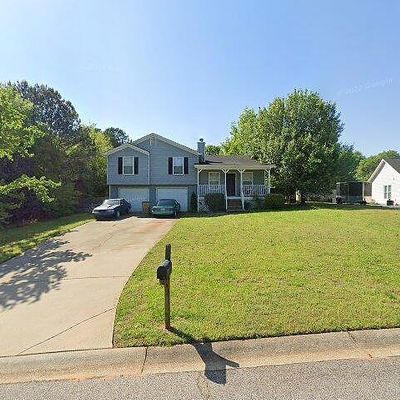 605 Century Dr, Winder, GA 30680