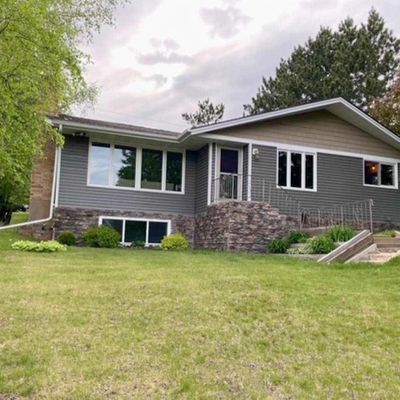 605 N Van Buren, Eveleth, MN 55734