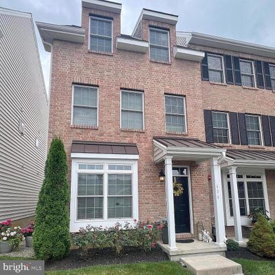 606 D St, Kennett Square, PA 19348