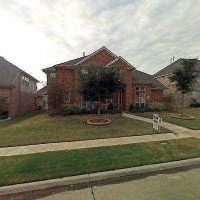 606 Green Apple Dr, Garland, TX 75044