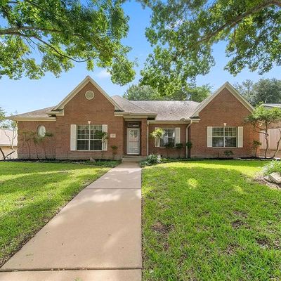 607 Perkins Ln, Brenham, TX 77833