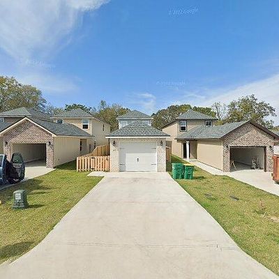 61 9 Th Ave #E, Shalimar, FL 32579