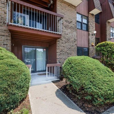 61 A Golden Square, Woodbridge Proper, NJ 07095