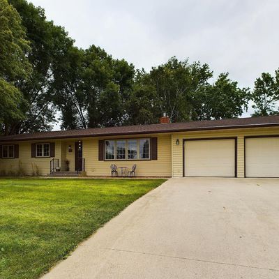 610 E 8 Th St, Starbuck, MN 56381