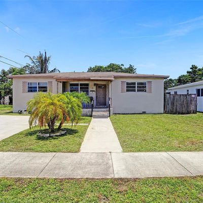 611 Ne 171 St St, North Miami Beach, FL 33162