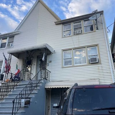 612 11 Th St, Union City, NJ 07087