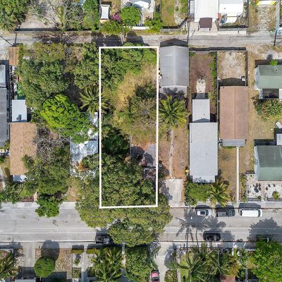 613 N D St, Lake Worth Beach, FL 33460