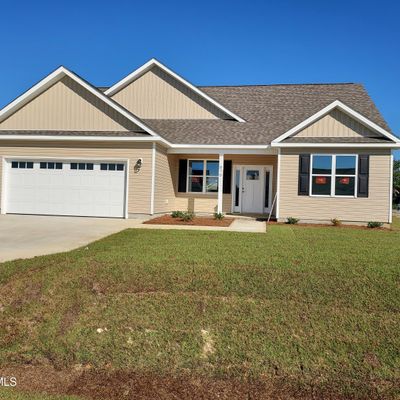 616 Bright Harvest Drive, Maysville, NC 28555