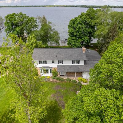 616 Shorewood Dr, Detroit Lakes, MN 56501