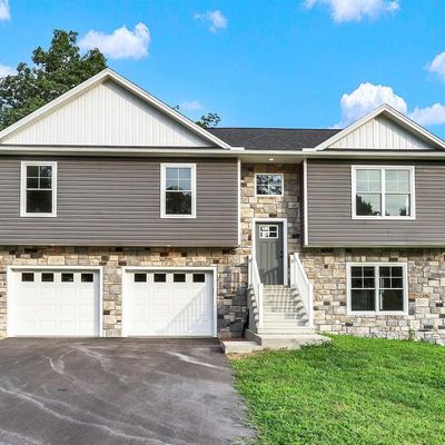 6171 Greenbriar Lane, Fayetteville, PA 17222