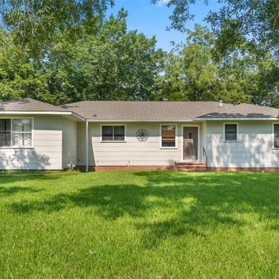 619 S Sarah St, Welsh, LA 70591