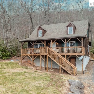 6204 Sunny Dr, Newland, NC 28657