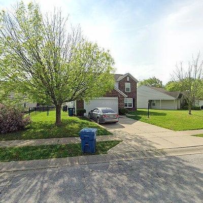 6215 Copeland Lakes Ln, Indianapolis, IN 46221