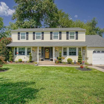 53 Wagon Ln, Cherry Hill, NJ 08002