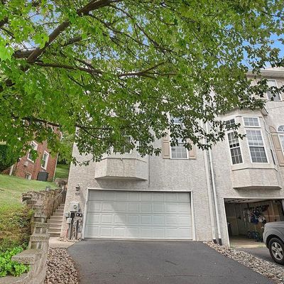 530 Ford St, Conshohocken, PA 19428