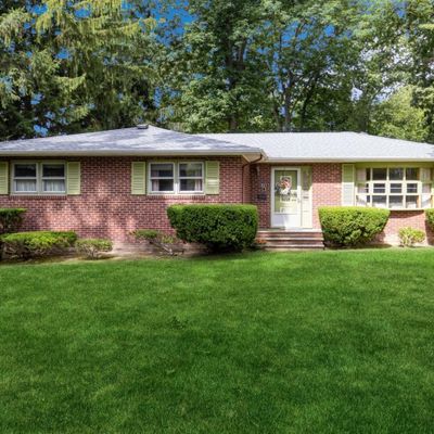 531 Ryders Ln, East Brunswick, NJ 08816