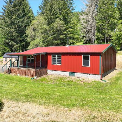 535 Brad Rd, Oakland, OR 97462