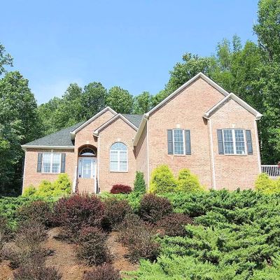 535 Barringer Dr, Rustburg, VA 24588