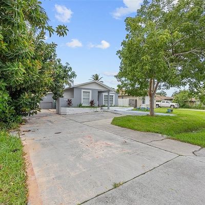 5350 Martin St, Naples, FL 34113