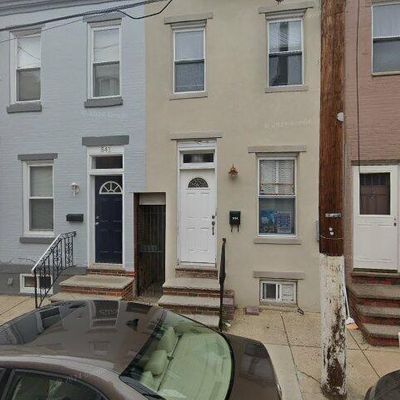 537 Titan St, Philadelphia, PA 19147