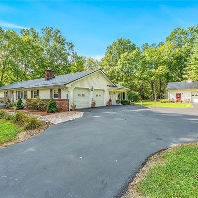 5389 Tamarack Dr, Sharpsville, PA 16150