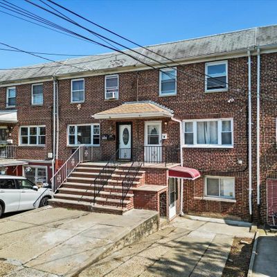 54 Towers St, Jersey City, NJ 07305