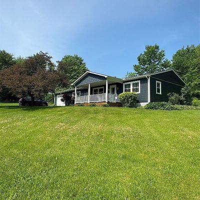 5420 Maple Lawn Dr, Edinboro, PA 16412