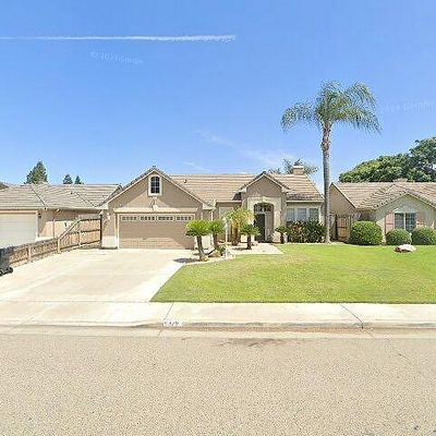 5442 W Dorothea Ave, Visalia, CA 93277