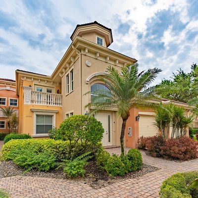 545 Avellino Isles Circle, Naples, FL 34119